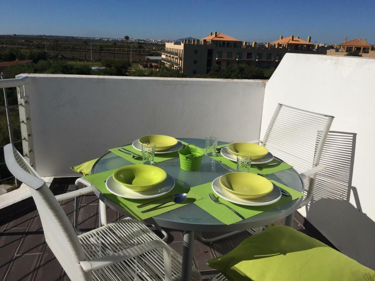 Golden Beach Apartment, Cabanas - Rua Das Giestas Lote 4 J كاباناس تْدي تافيرا المظهر الخارجي الصورة