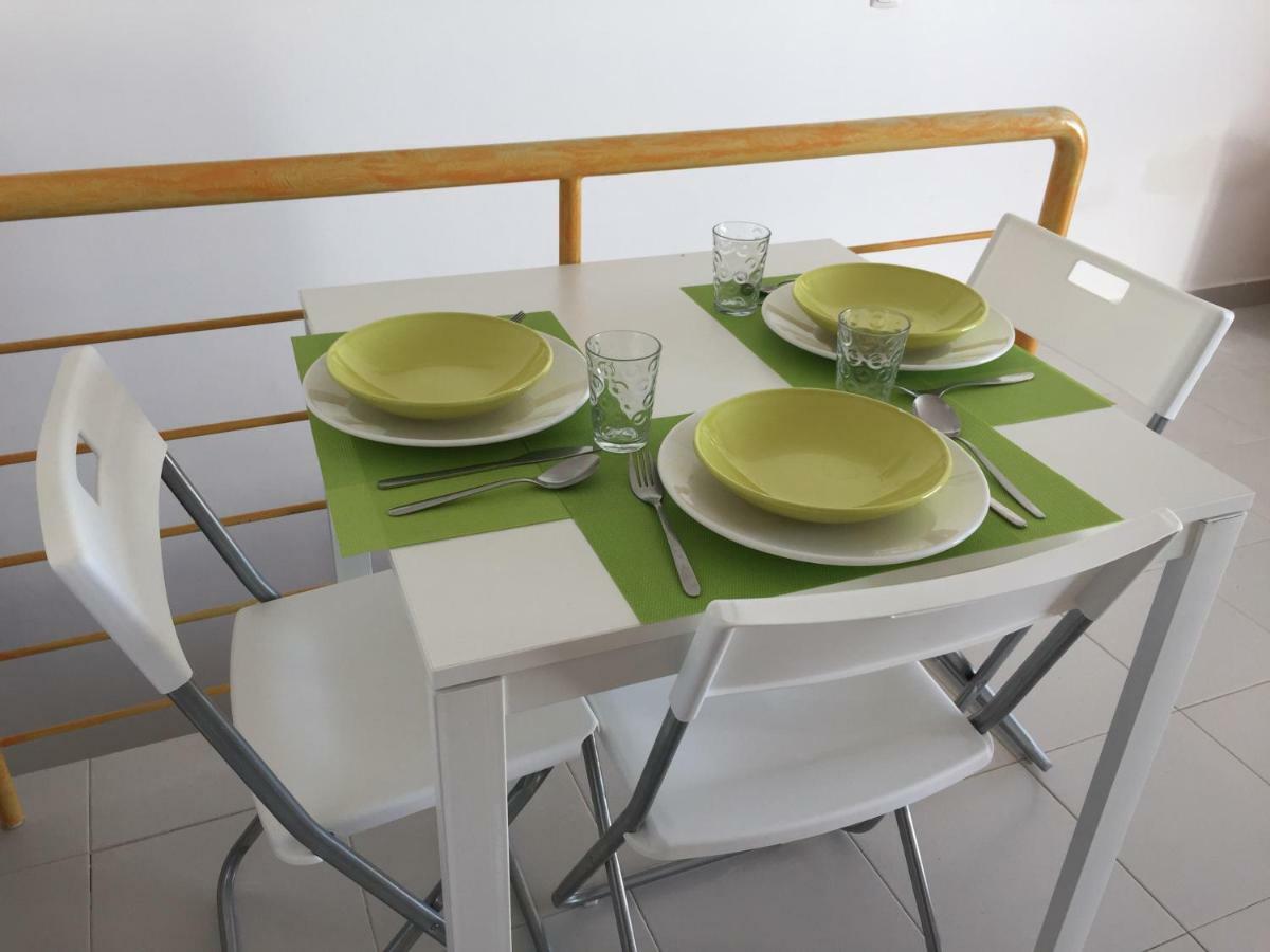Golden Beach Apartment, Cabanas - Rua Das Giestas Lote 4 J كاباناس تْدي تافيرا المظهر الخارجي الصورة